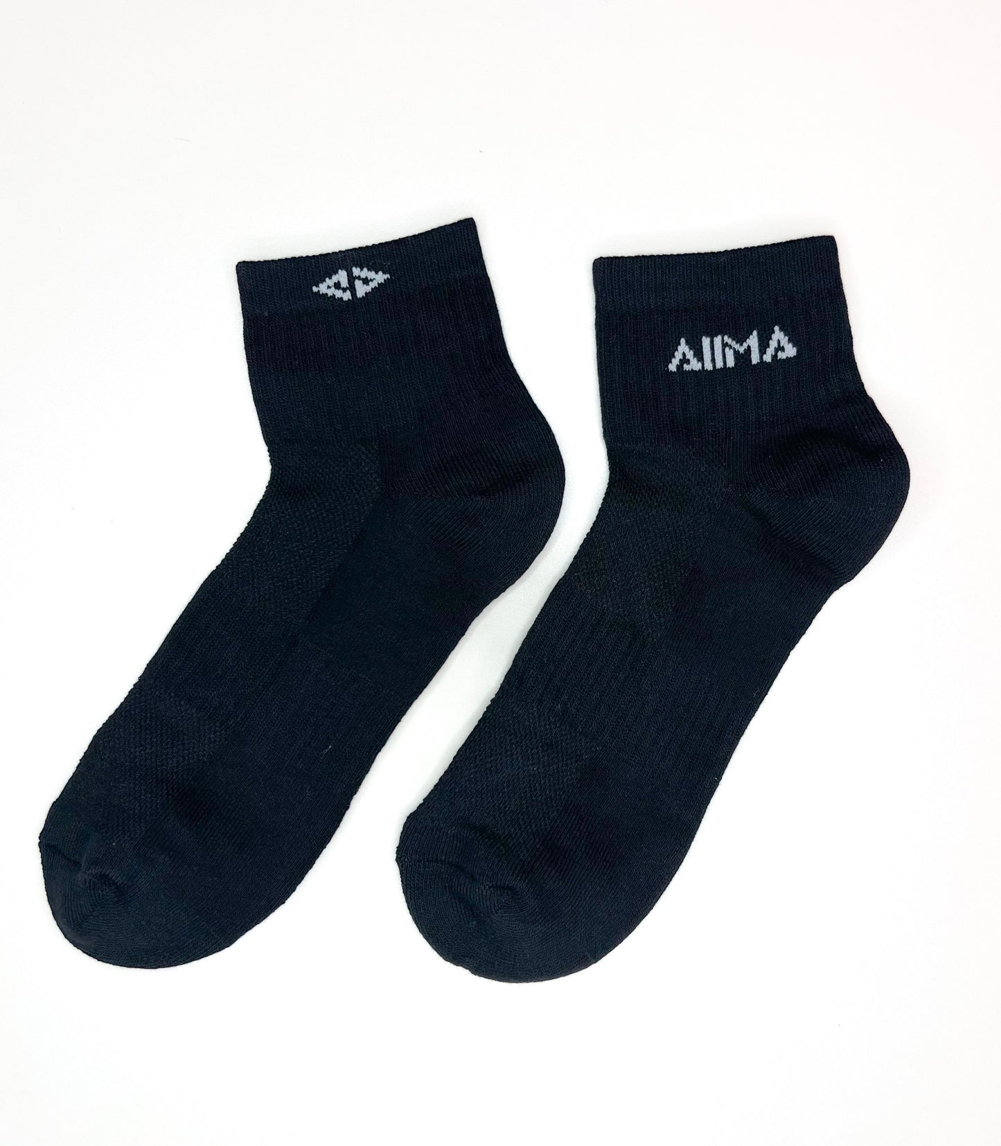 AIIMA short sport sock
